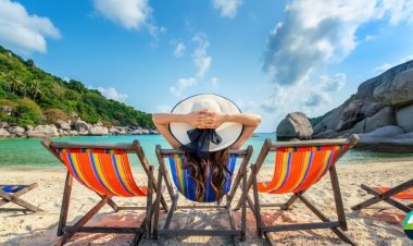 10 Summer Travel Tips to Stay Healthy While Traveling