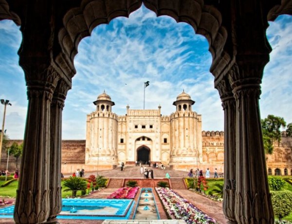 8 Best Photo Spots in Lahore